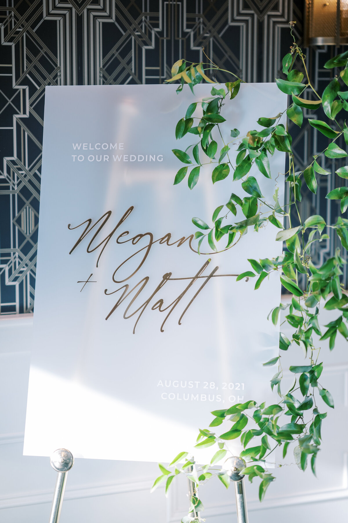 01details_megan+matt-131
