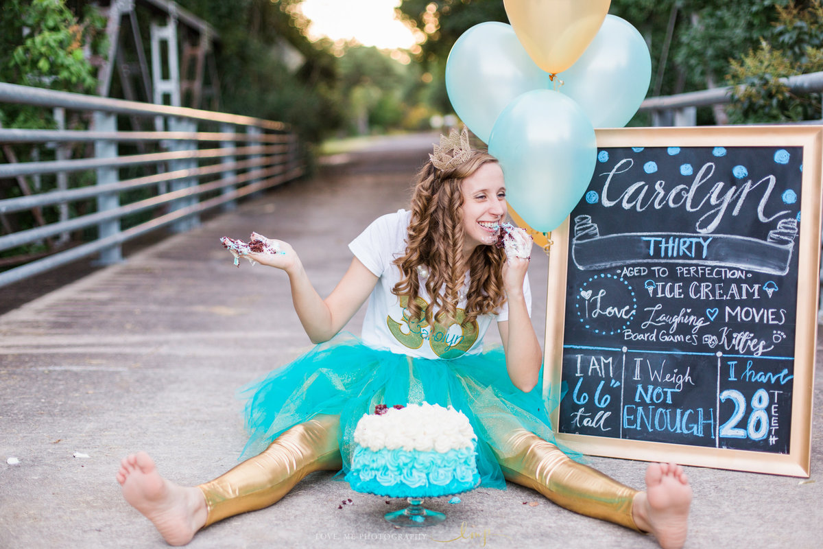 adult cake smash kerrville texas photographer-7