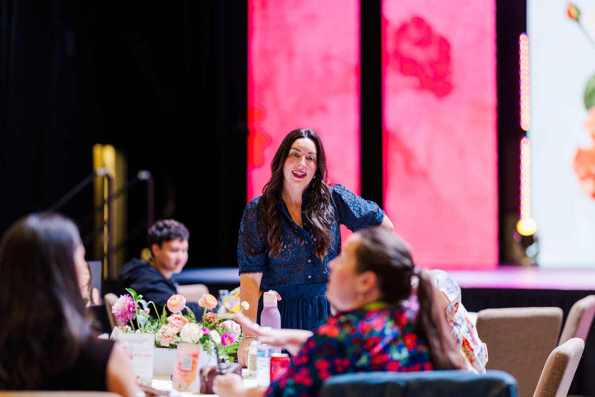 The-Salesgirls-Sales-Training-Sales-Coaching-for-Women-Sales-Mastery-Live-2025-213