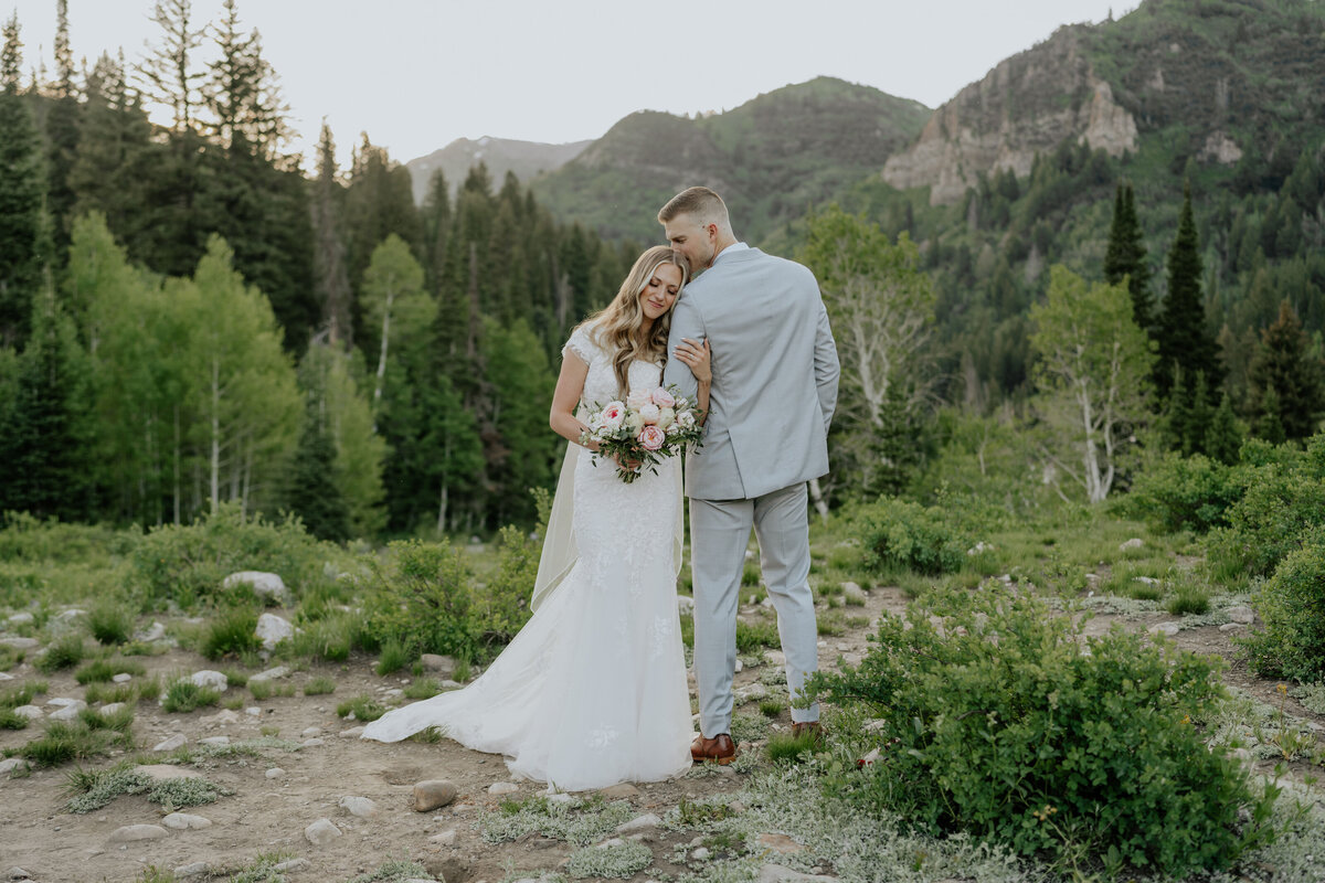 Hannah + Skylar (E) 06-12-24-109