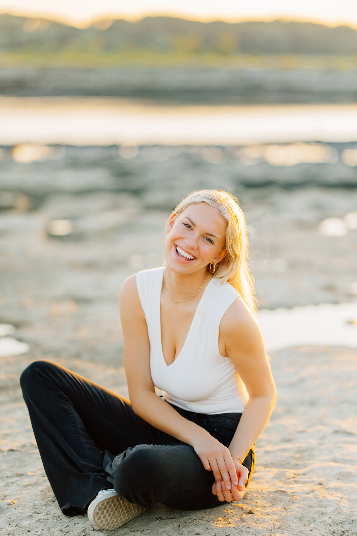 Anna, Senior Pics, 2023- Blog-043