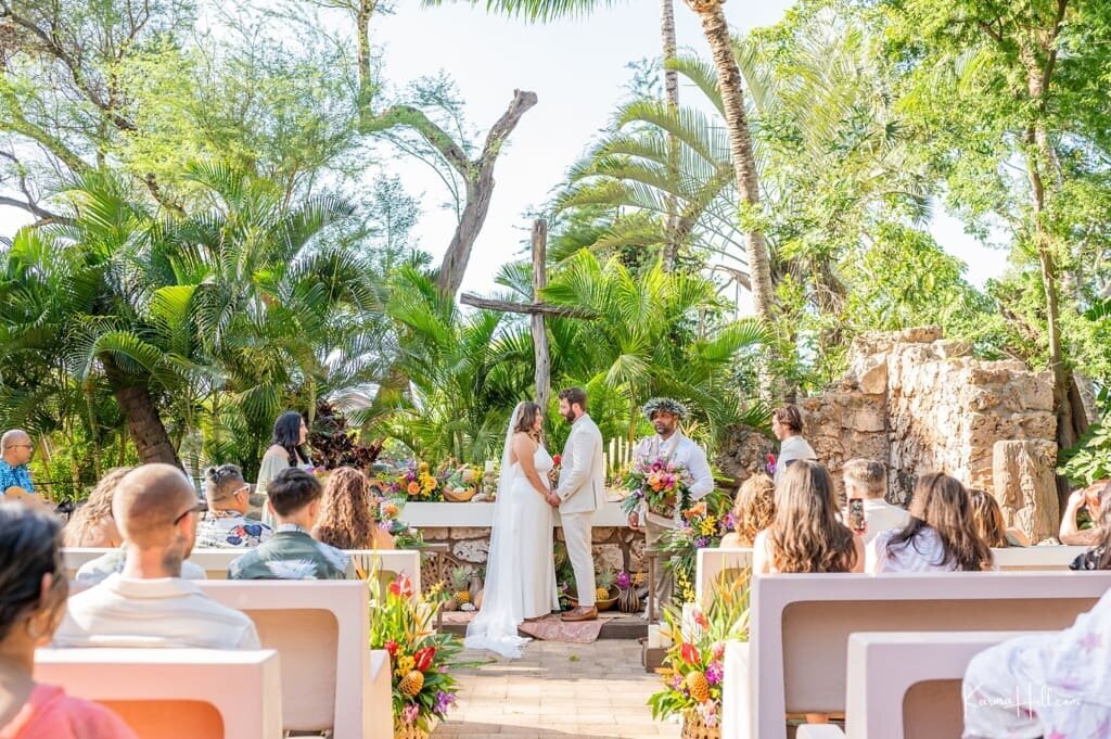 Rustic Hawaiian Ruins Venue 33