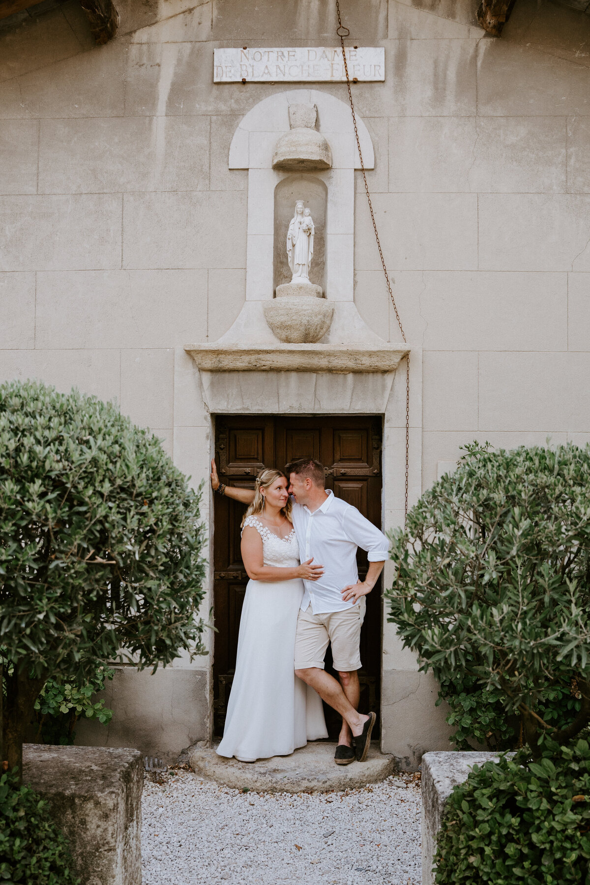 South France  intimate wedding photographer
