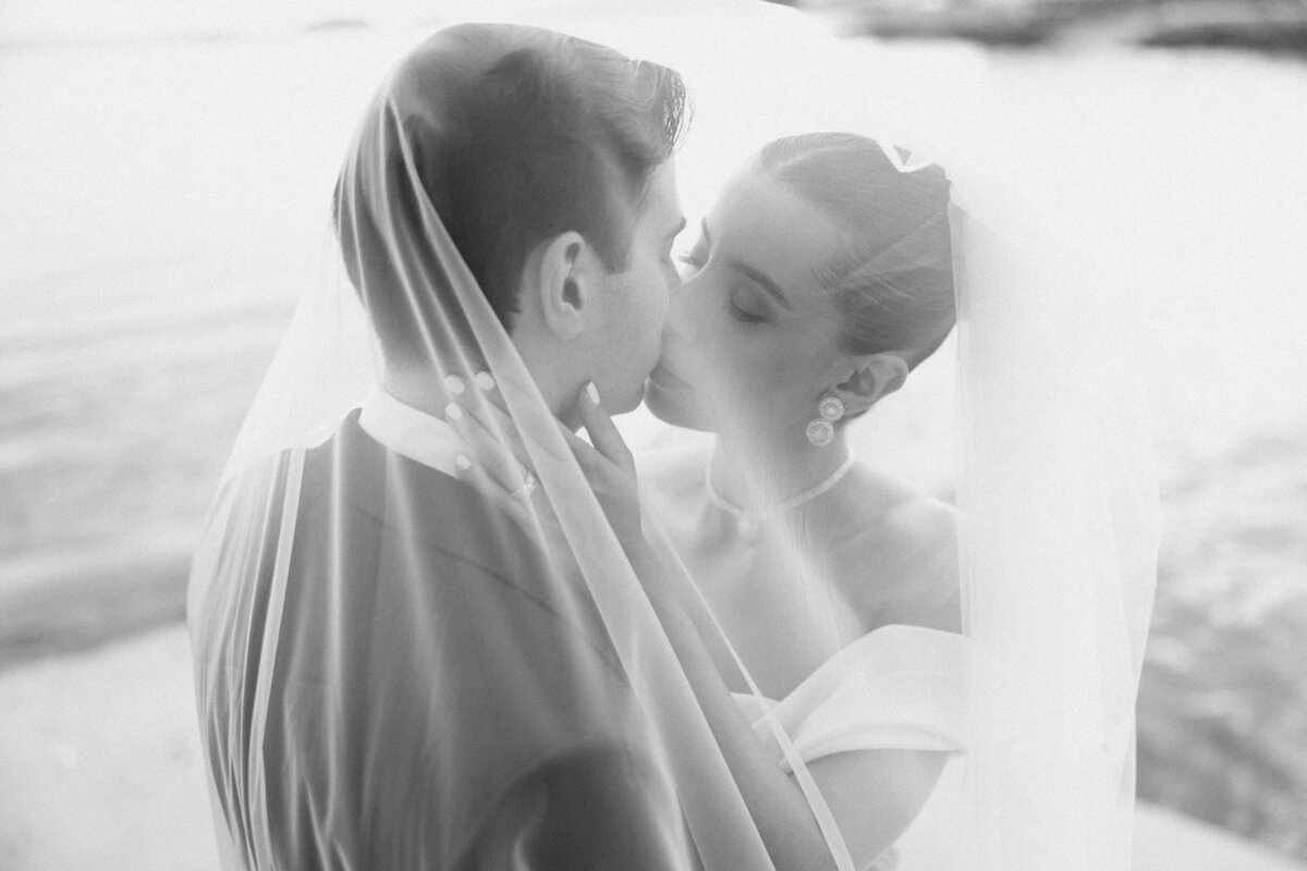 5-17-250115NYC_Wedding_Photographer