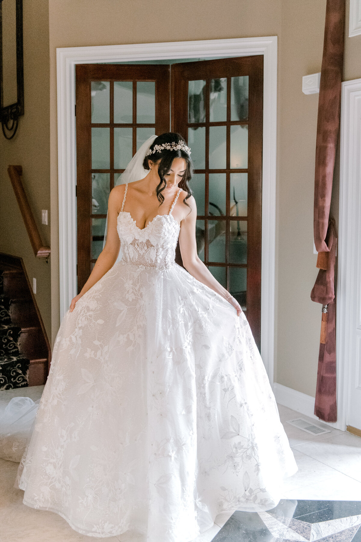 oldencampbridegettingready-96