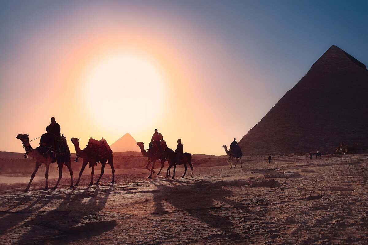 Waterstone - Travelive - Egypt - Luxury Destination Management Company - simon-matzinger-1105495-unsplash