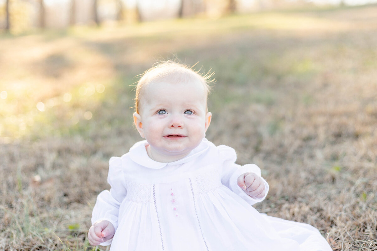 WinterFamilyPhotoSession2023-BabyLaney8