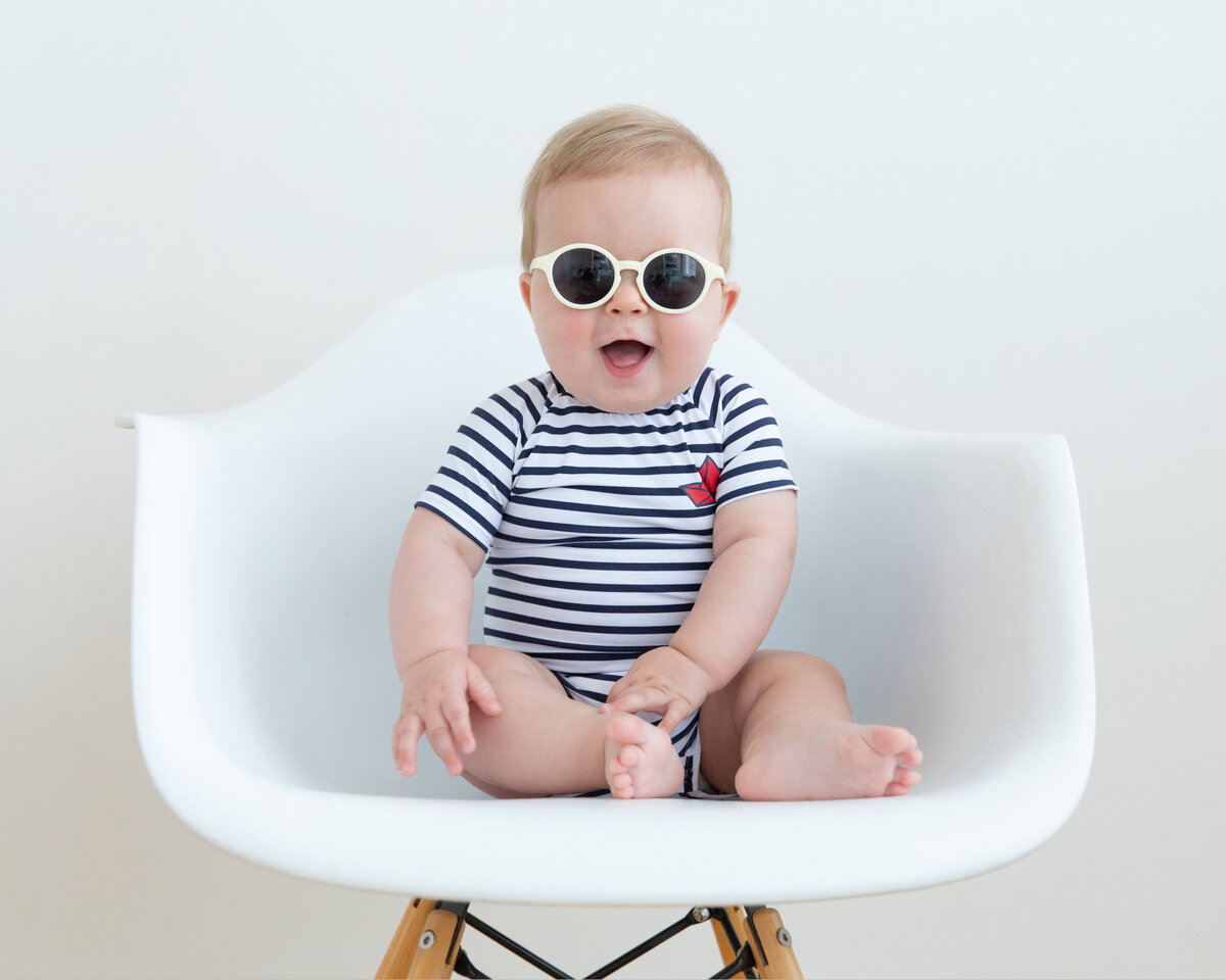 cute-baby-with-sunglasses