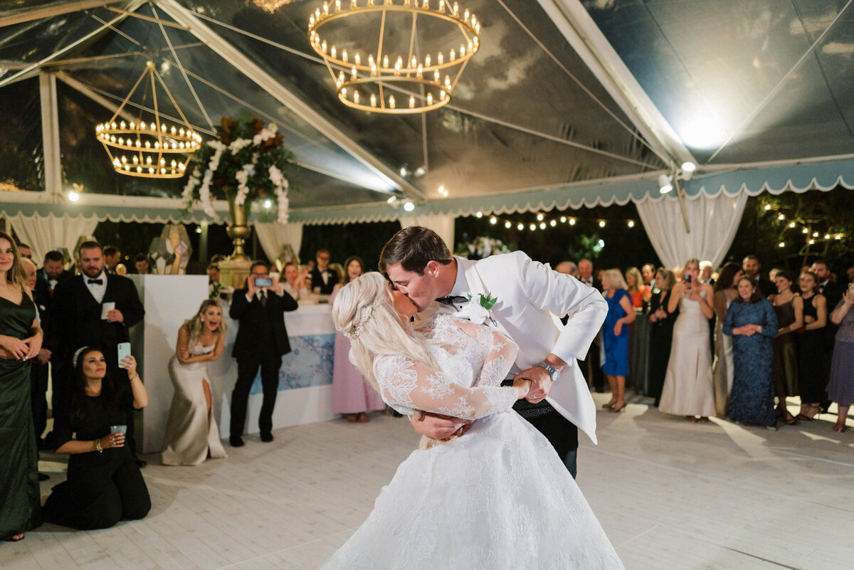 figure-eight-island-yacht-club-wedding-112