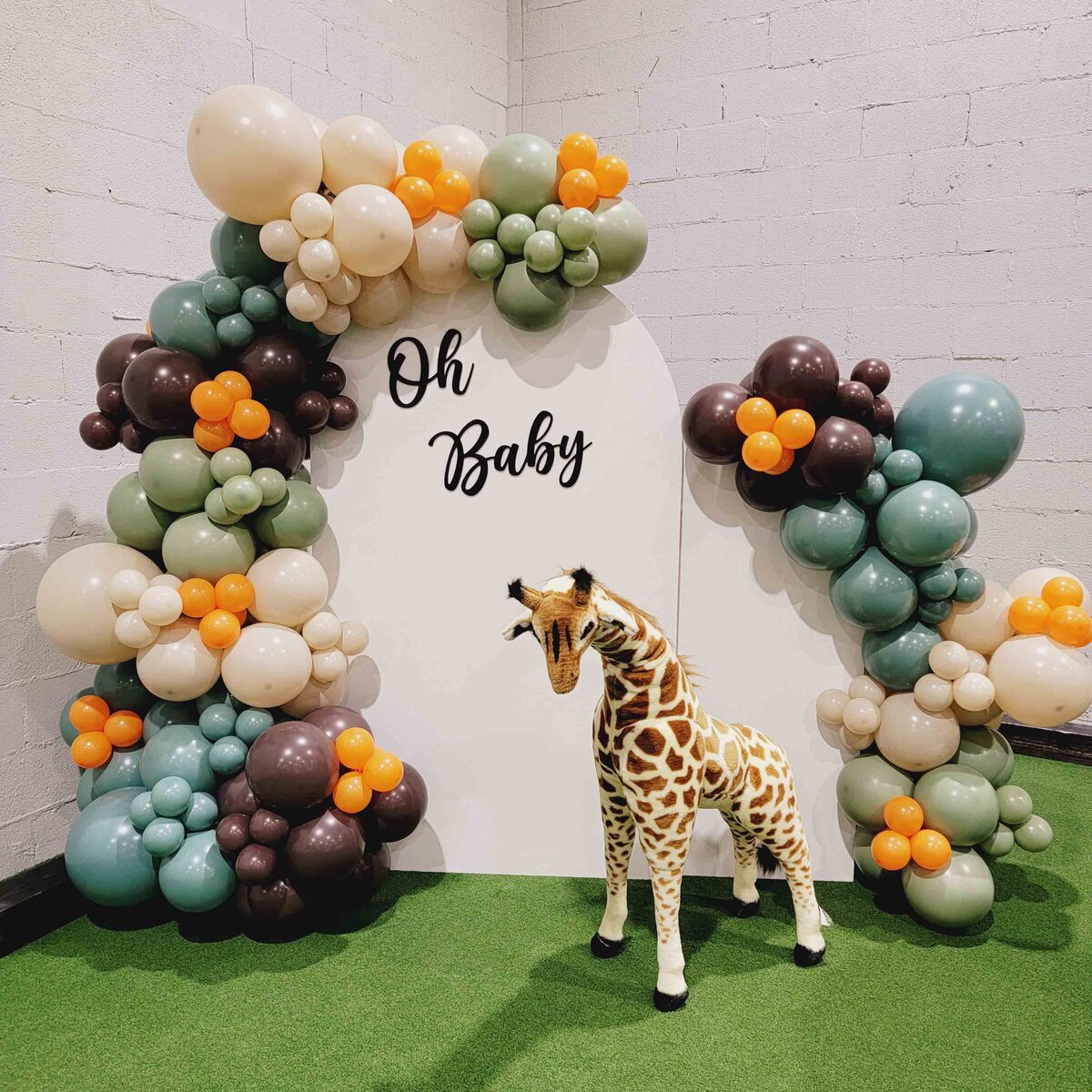 Featuring the enchanting magic of an animal party theme setup.The event in the vibrant and playful ambiance of our expertly crafted balloon artistry, creating a unique and memorable event