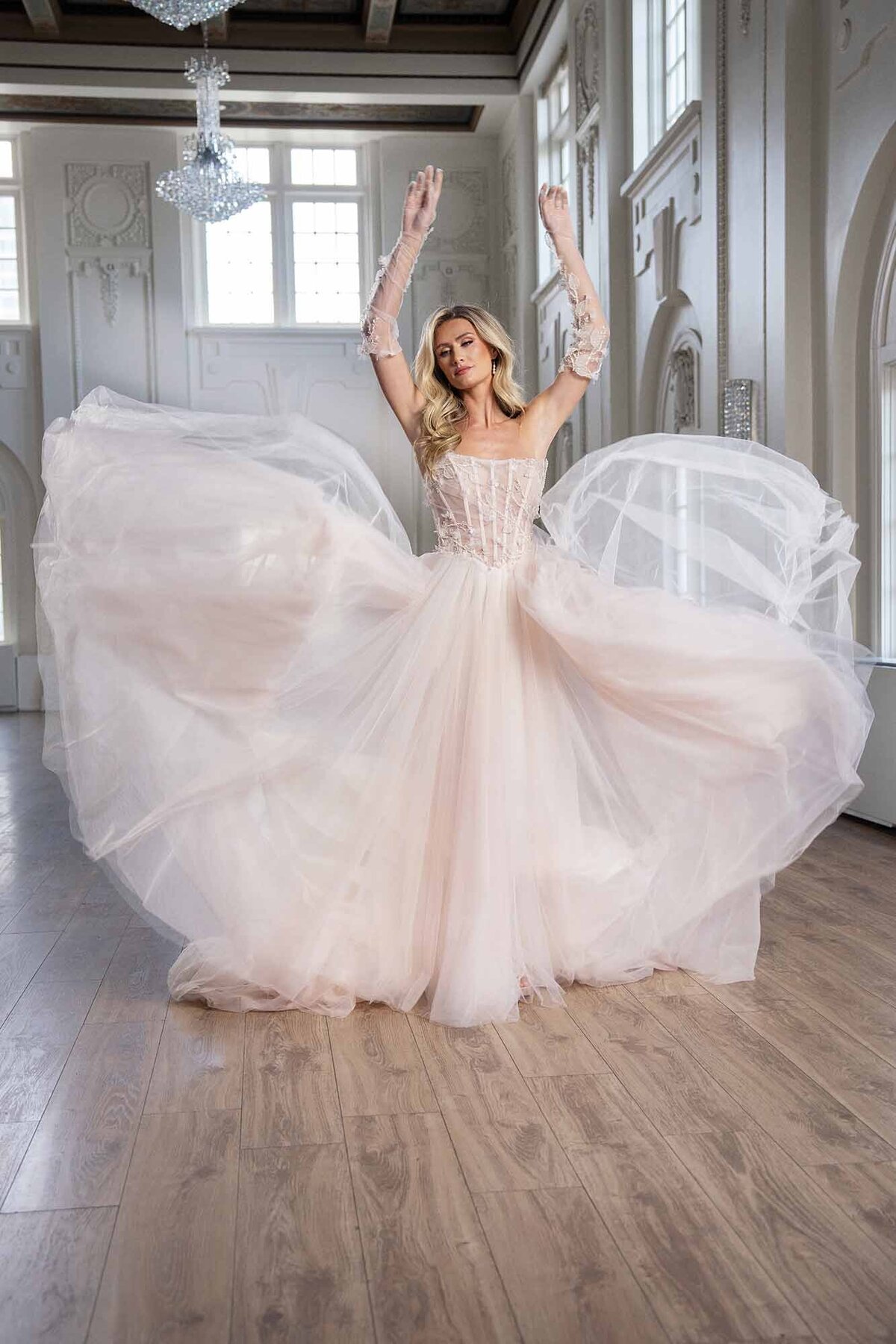 2506 Boda Bridal_42-Navi_3979