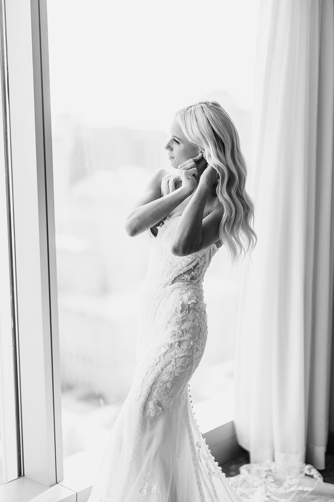 Cleveland Museum of Art Wedding Lindsey Ramdin Best Cleveland Wedding Photographer91