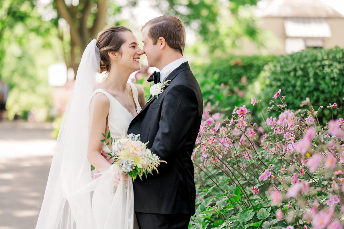 weddings picture at the property of Frick Museum