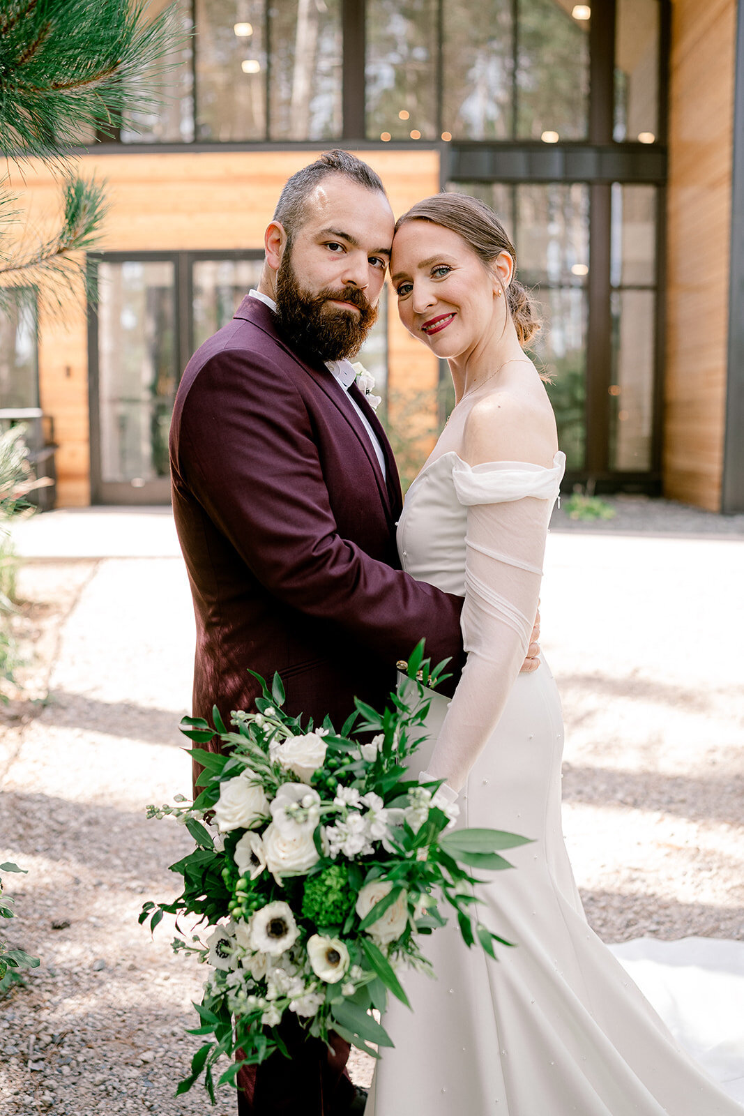 Minneapolis-Wedding-Photographer-Couple-34