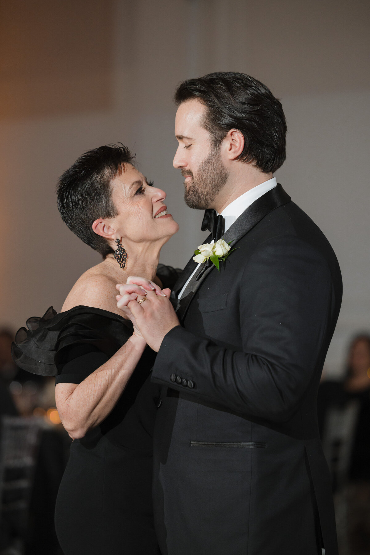 down-town-club-philadelphia-wedding-72
