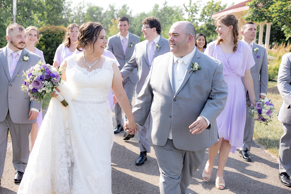 candid-walking-bridal-party-portrait