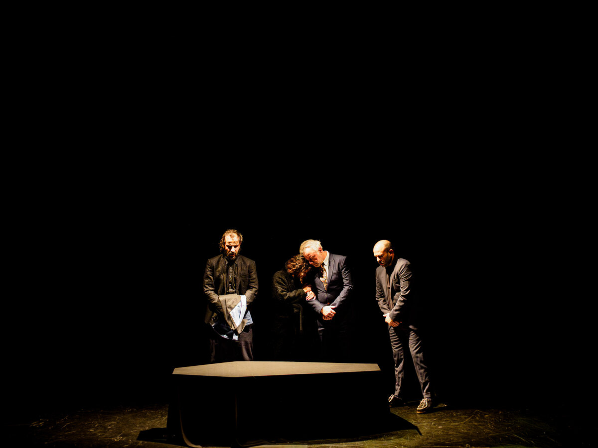 FESTIVAL FRAGMENTS #13 Certains pleurent leurs morts nous on les chante de Léa Millet-04