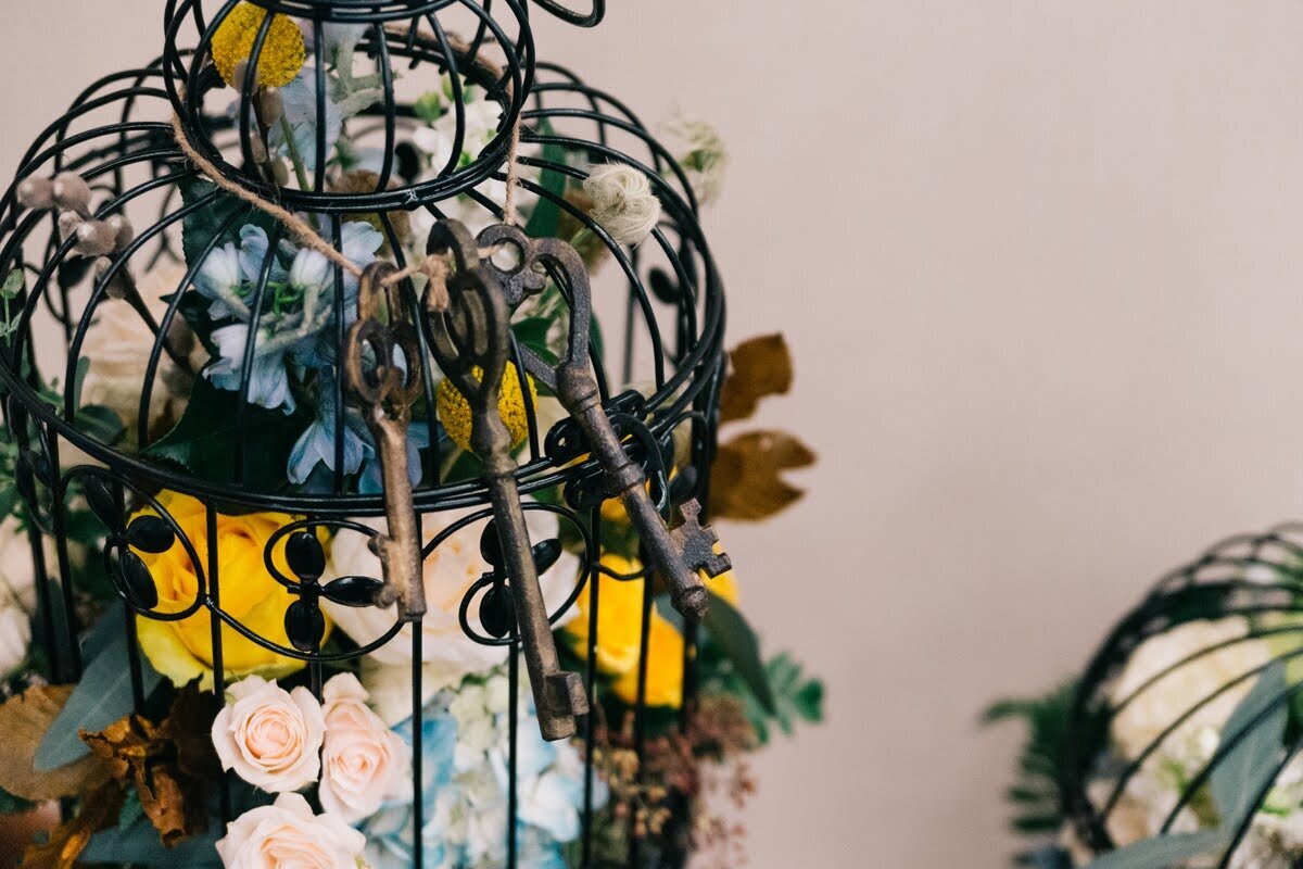 Floral details at a Harry Potter themed wedding.