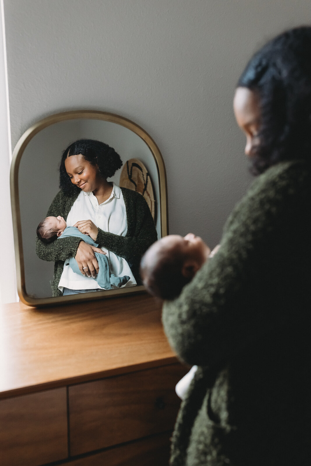 skyler-maire-photography-in-home-newborn-photos-17