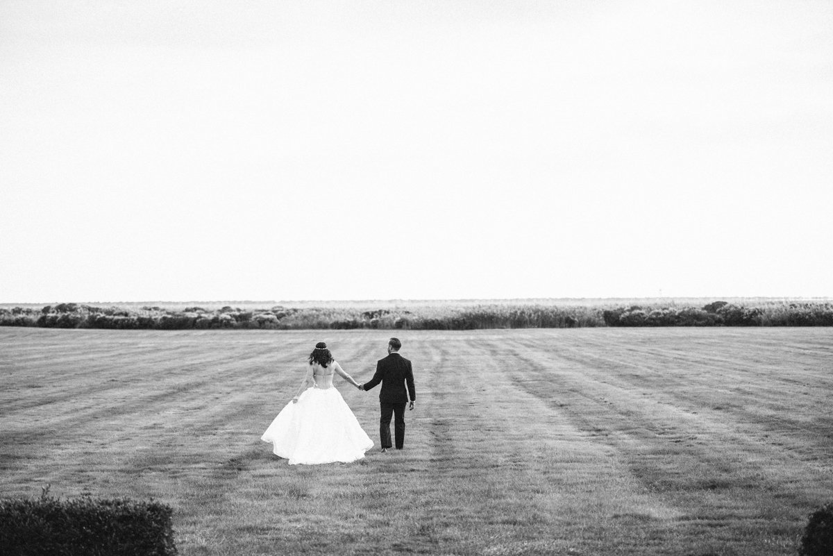 Natural wedding photography at Bourne Mansion in NY