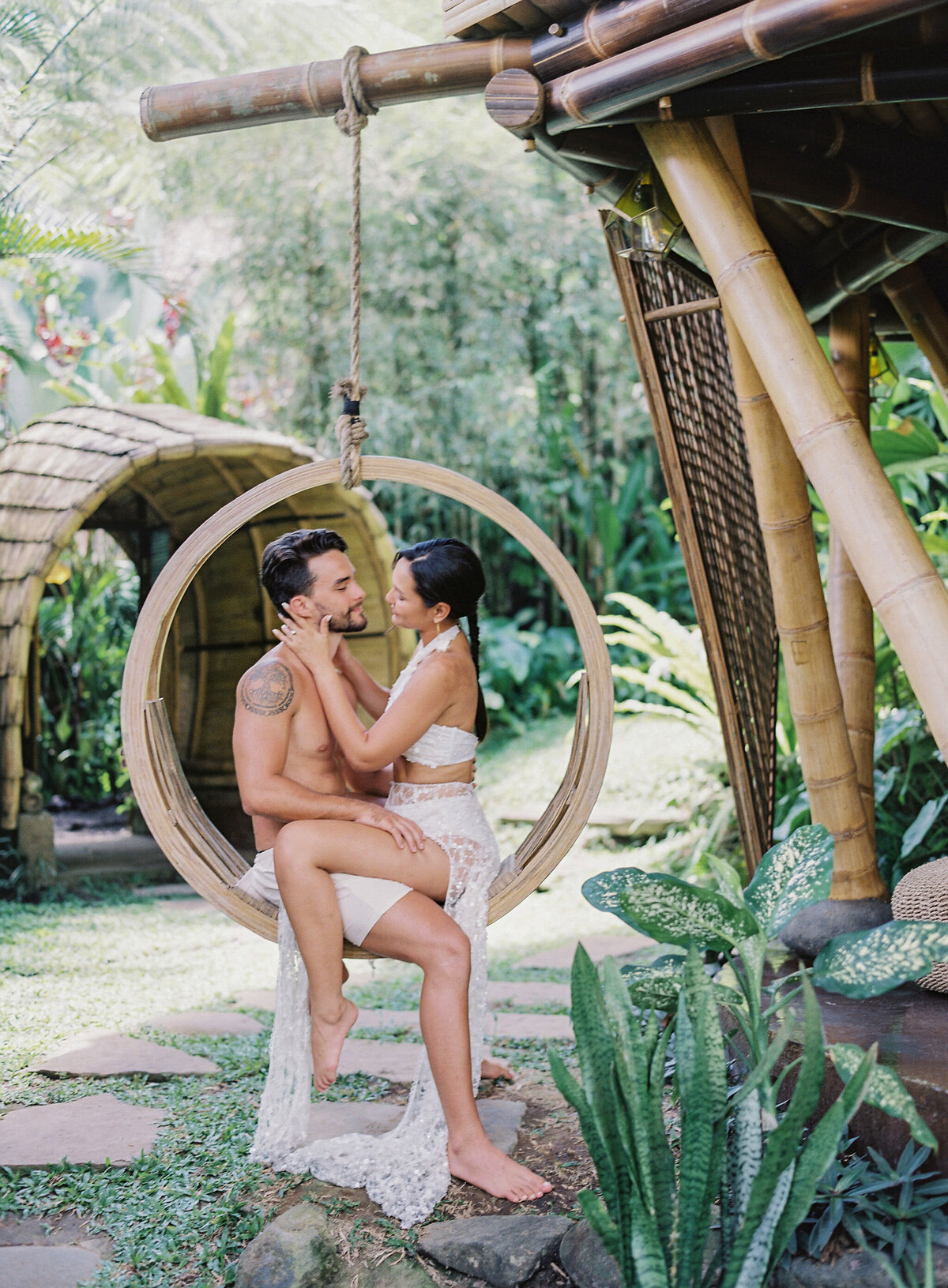 Vicki Grafton Bali Hide Out Villa Elopement Micro Wedding Photographer003