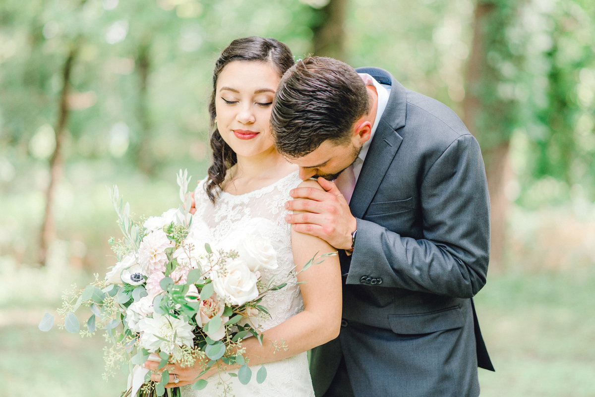 Omaha Wedding Photographer Nicole Corrine