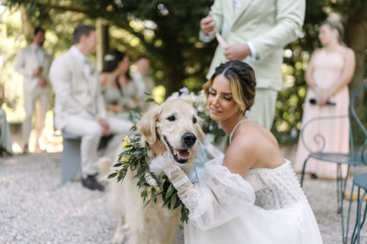 bride-with-dog