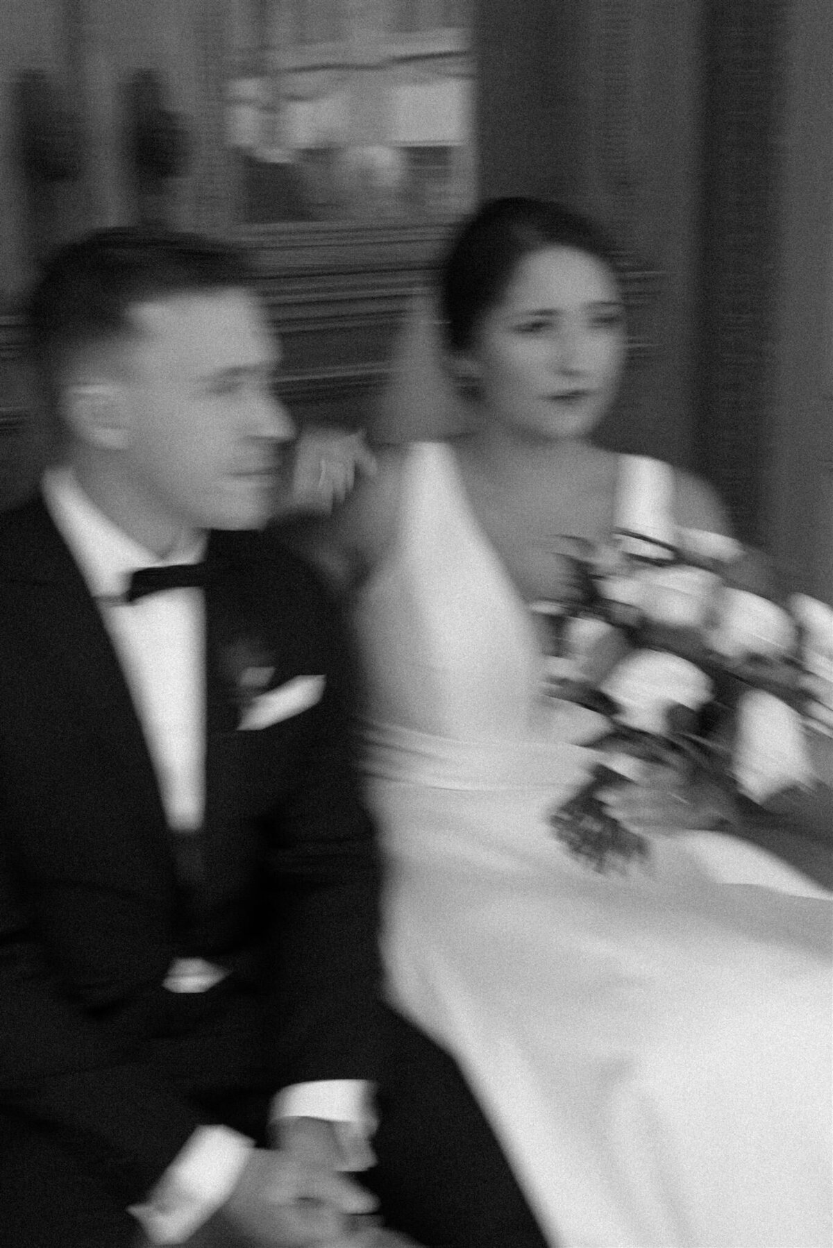 montreal-sciences-center-julia-garcia-prat-montreal-luxury-wedding-photographer-6_websize