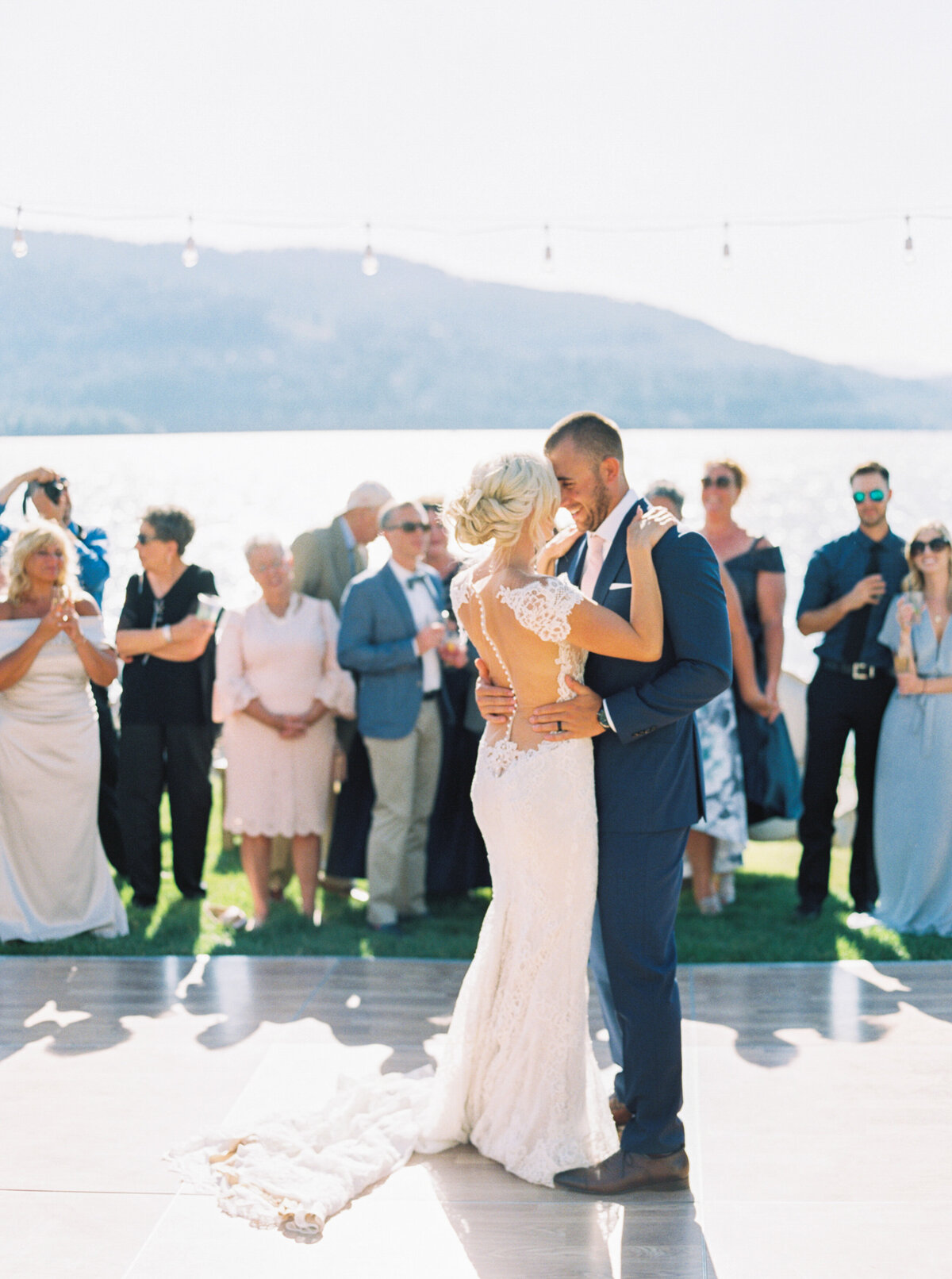 Mimi & Zach | Whitefish, Montana | Mary Claire Photography | Arizona & Destination Fine Art Wedding Photographer
