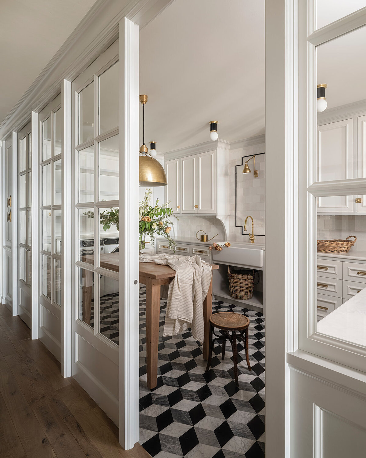 Kat Lawton Interiors - Seattle Interior Designer - French Beauty - Morrow_KaraMercer2398-HDR-Edit