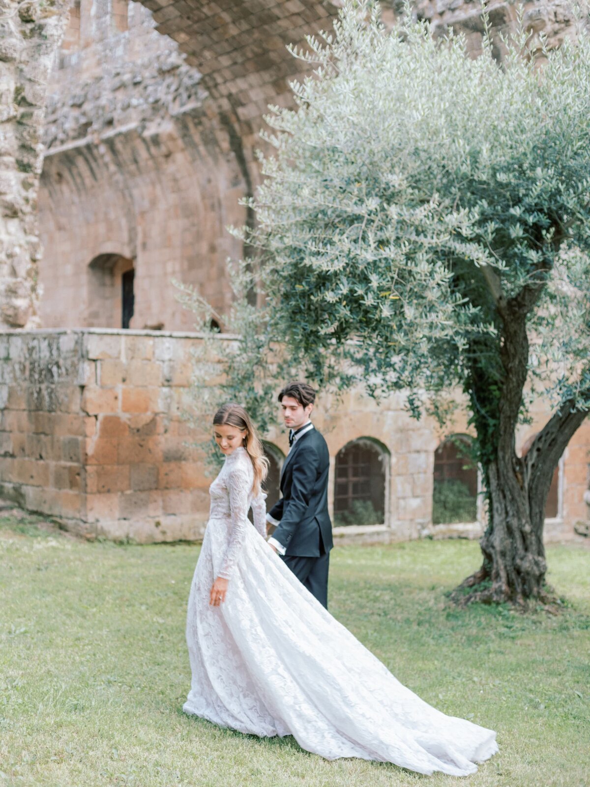 la-badia-di-orvieto-italy-wedding-photographer-324