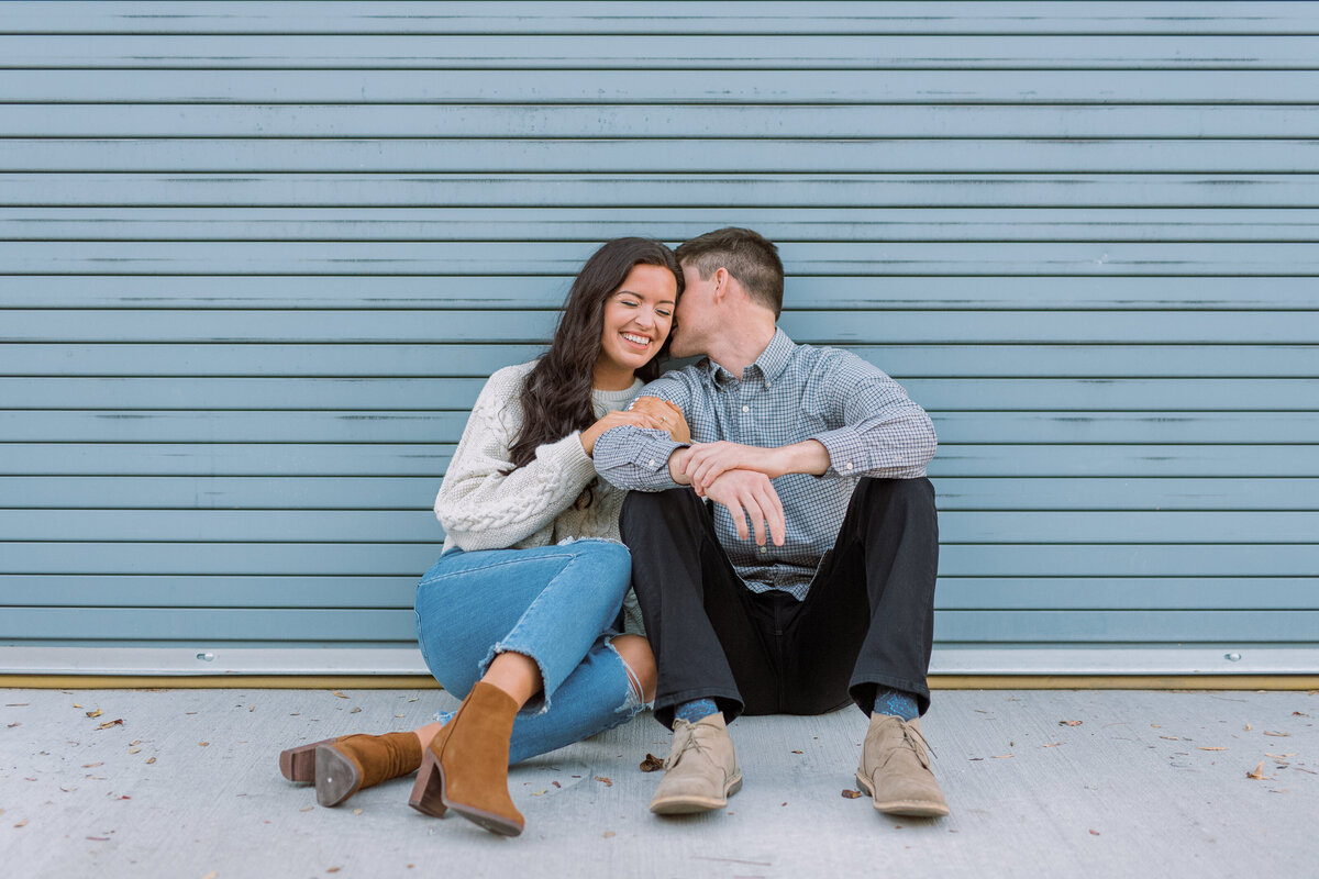 cute-engagement-session
