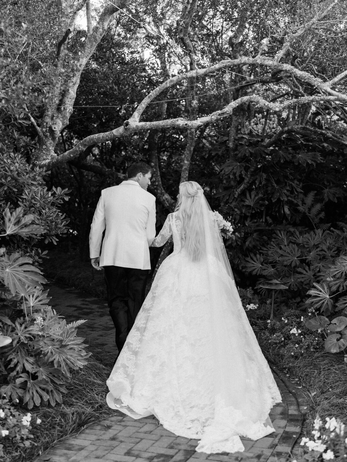 figure-eight-island-yacht-club-wedding-077