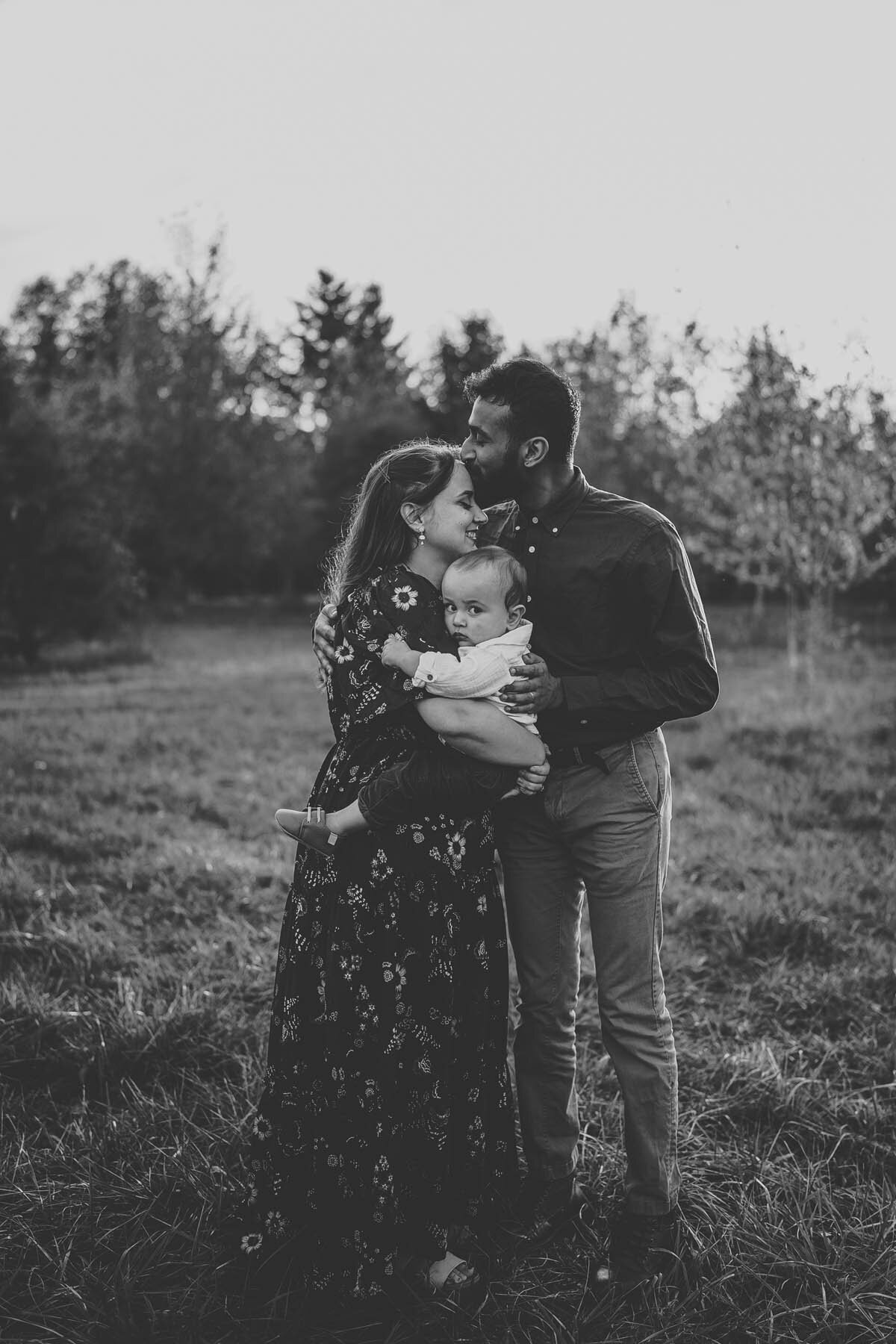 moments-and-mountains-photo-and-film-video-olympia-tacoma-chehalis-photographer-family-Em-BW (33 of 50)