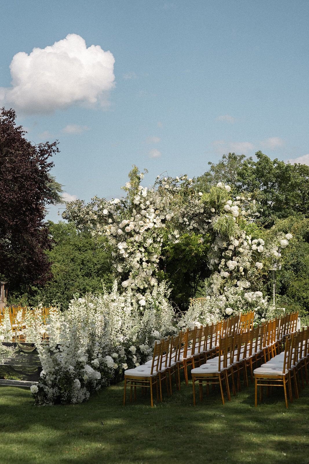 all-white-monkey-island-estate-wedding-10