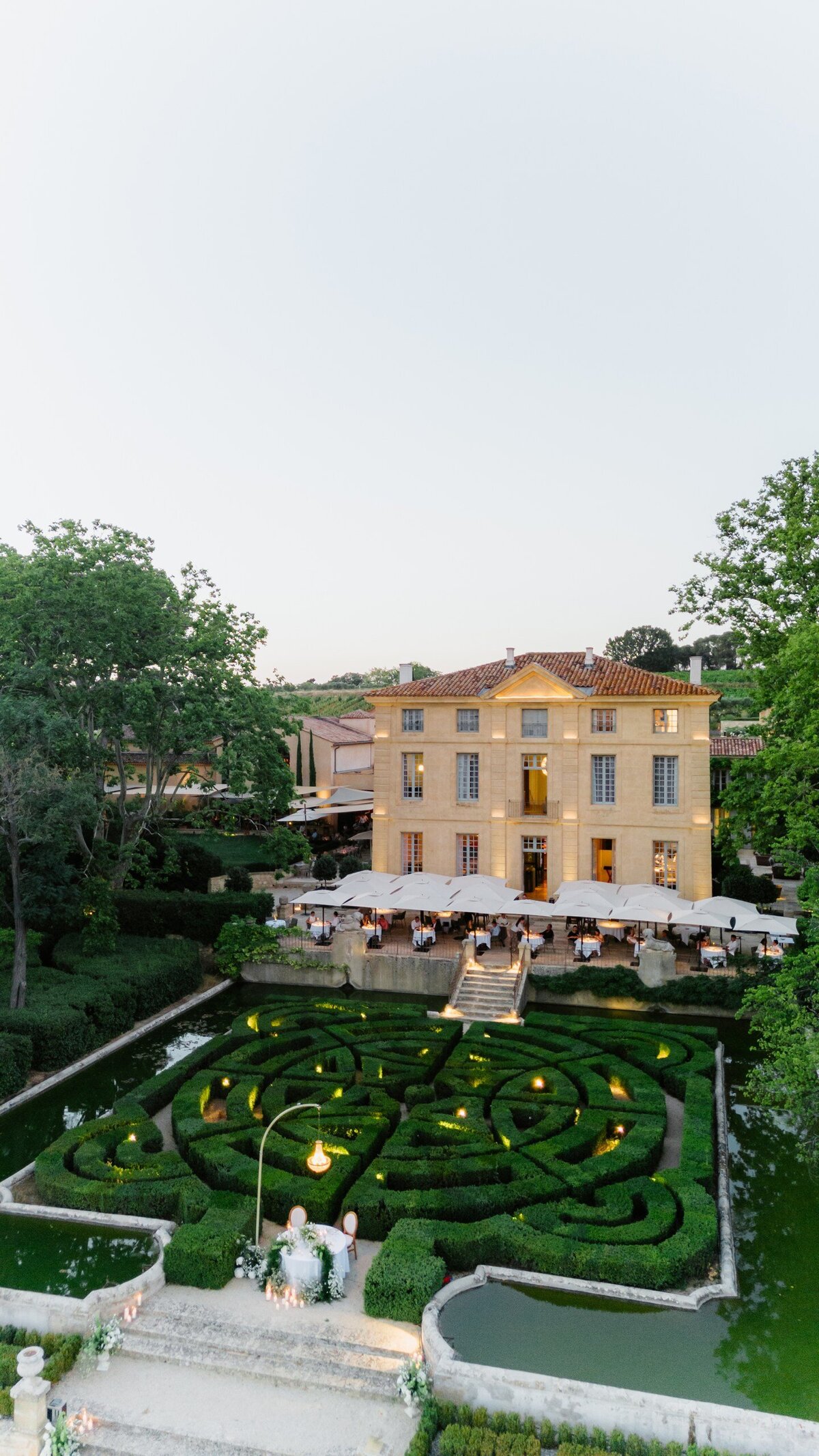 Organic_Wedding_Château_Gaude _Provence_florist_Capucineatelierfloral73