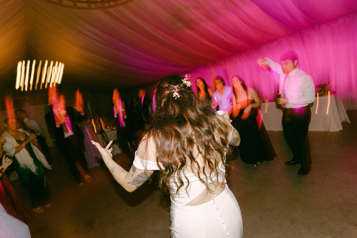 Lindsey&AlexWeddingPhotos_Film_AustinWeddingPhotographer_HereafterFilms_-107