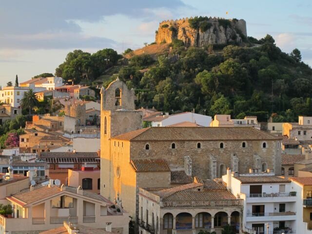Spain yoga retreat