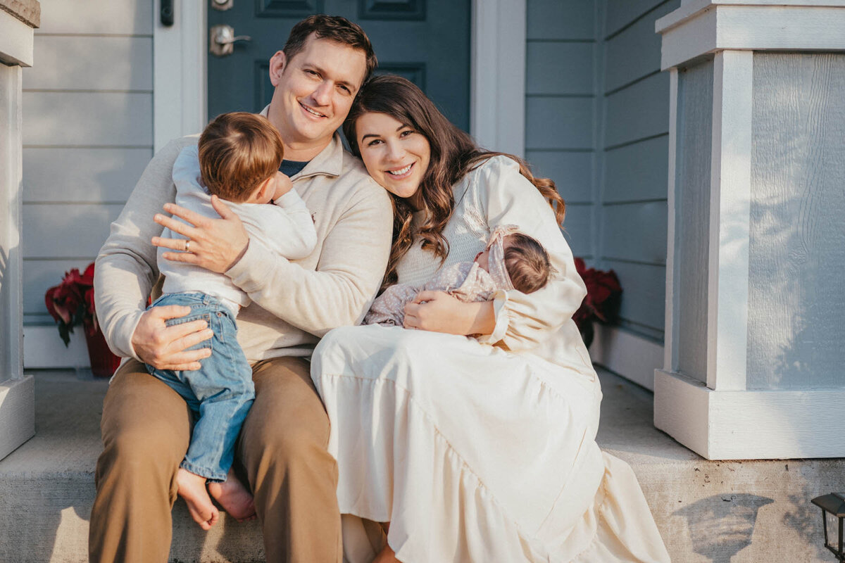 moments-and-mountains-photo-video-family-portraits-pictures-olympia-tacoma-lacey-chehalis-newborn-family-photographer-EV (84 of 84)