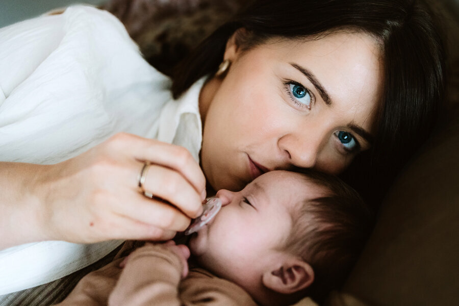 Newborn-photographer-Reykjavik28