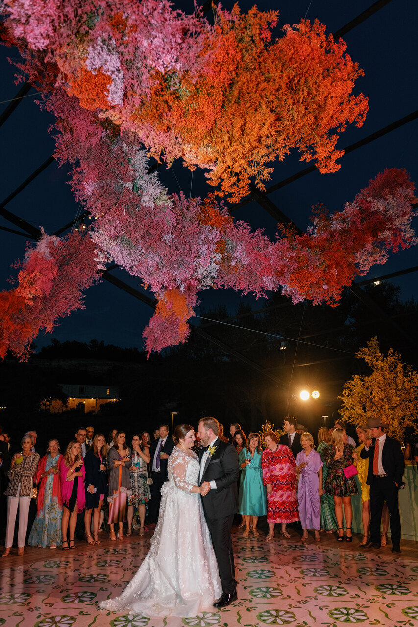 42-colorful-ranch-wedding-max-owens-design