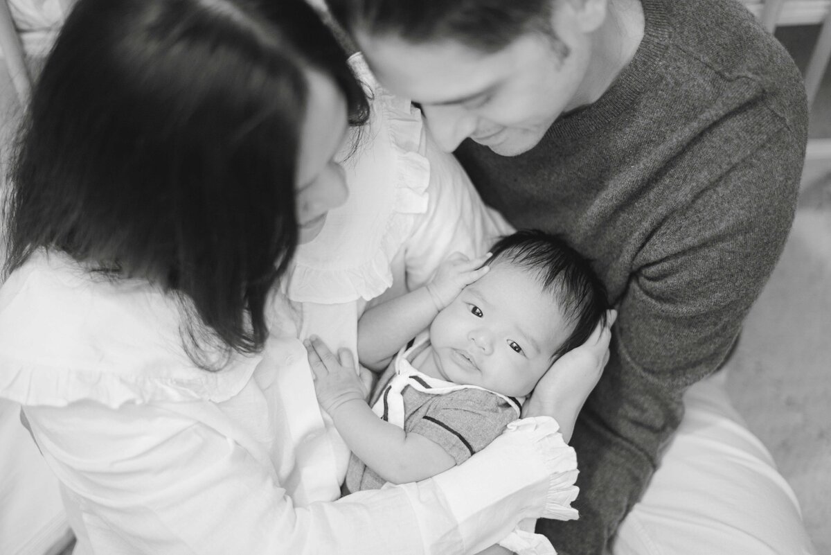 Seattle Newborn Lifestyle Photographer9