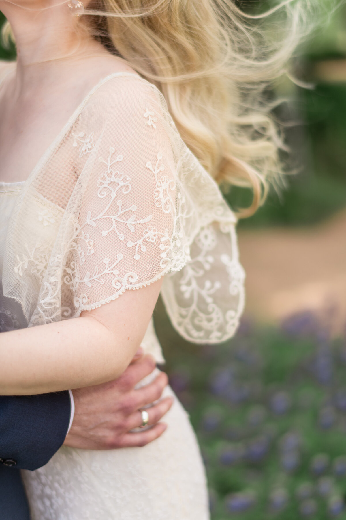 Sarah&Todd-ReceptionPeeks-WildflowerCenter-AprilMaeCreative-AustinWeddingPhotographer-Austin,Texas-9