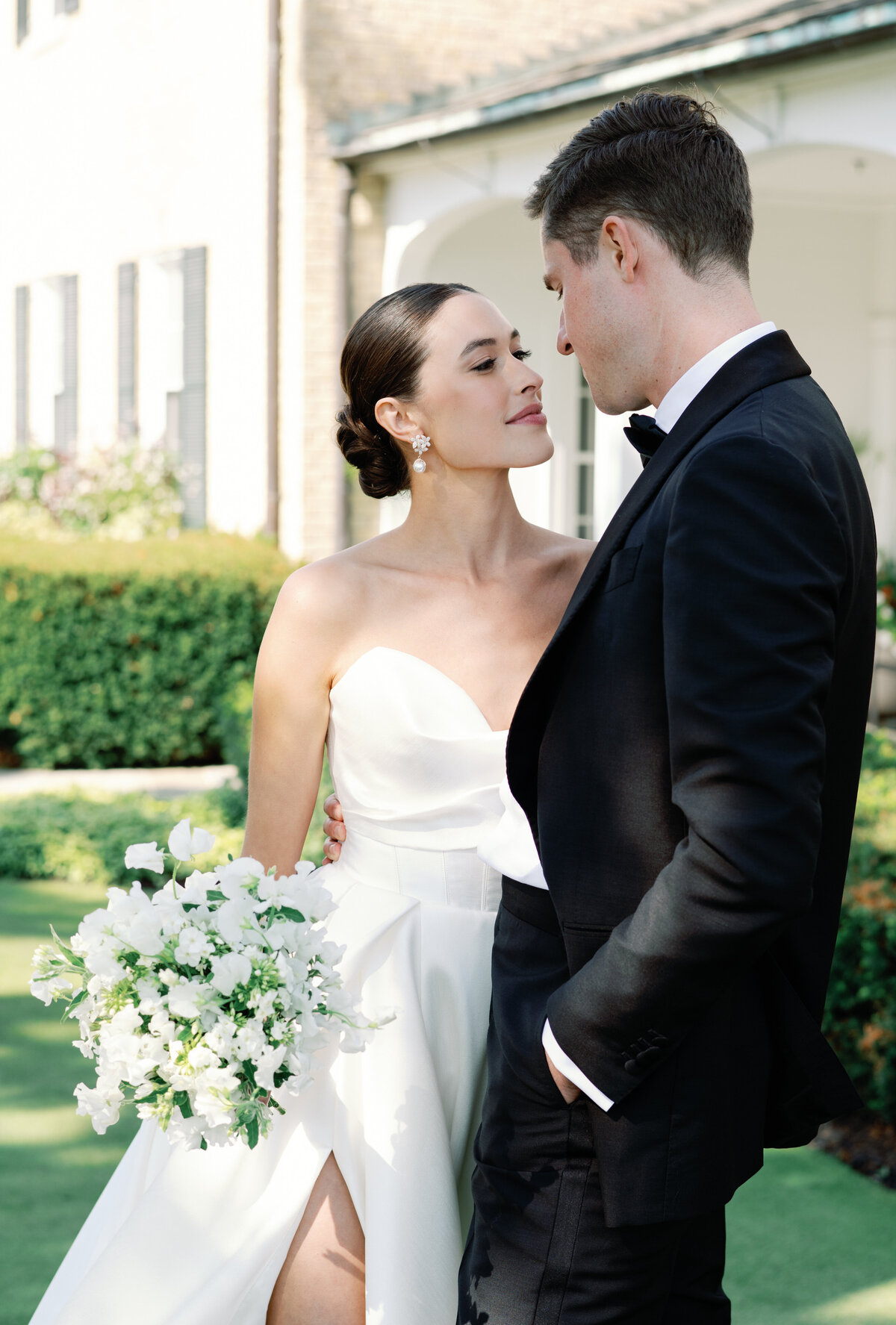 Milwaukee Country Club Wedding on the Golf Course_6