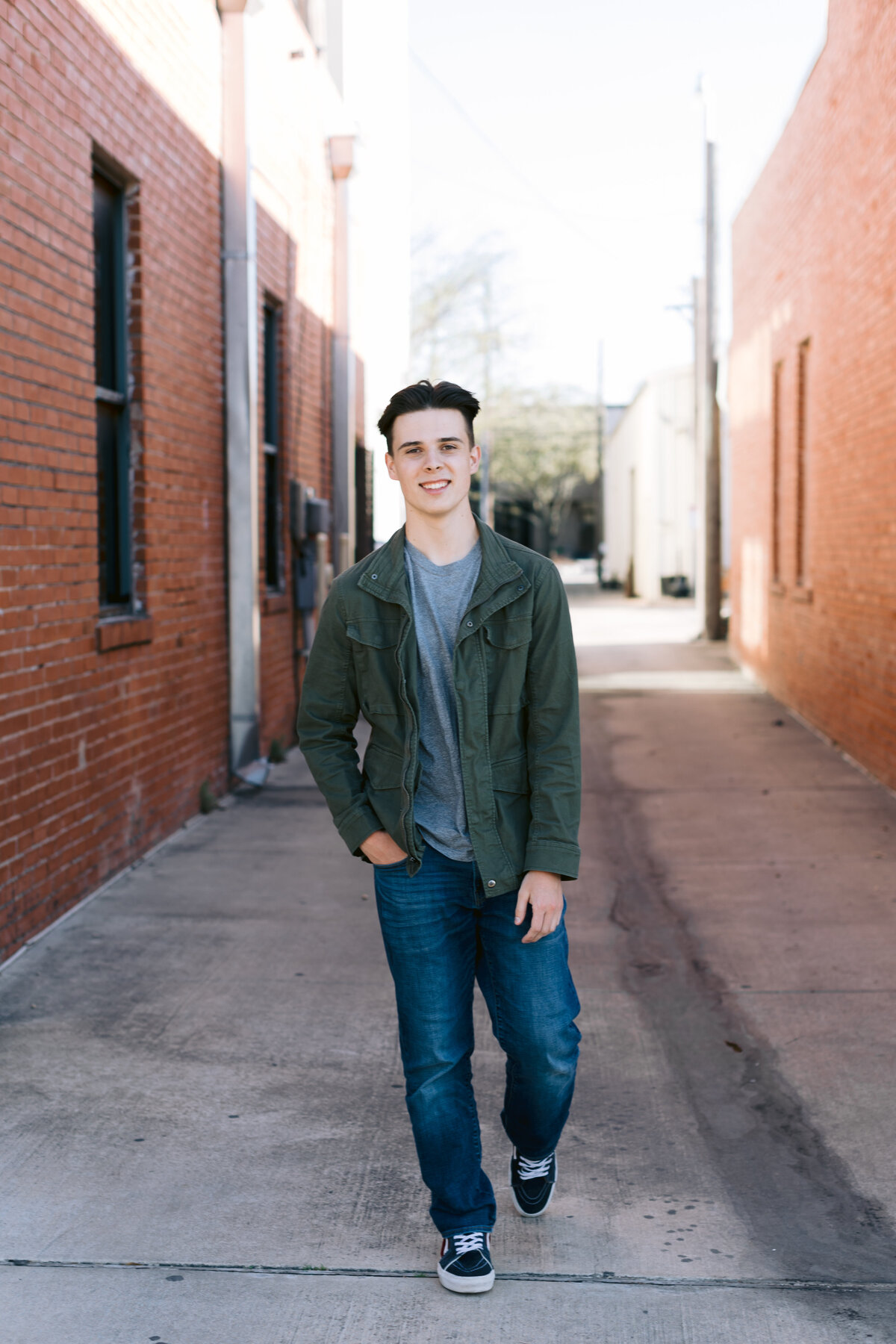 SENIOR - AIDEN BENNETT -24
