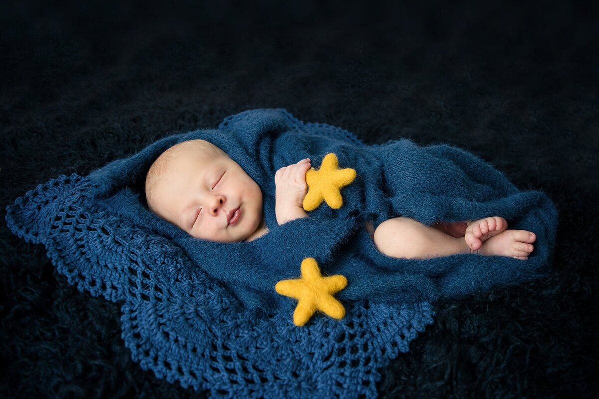 Newborn Photographer Peoria Photographer M3 Creative_1028