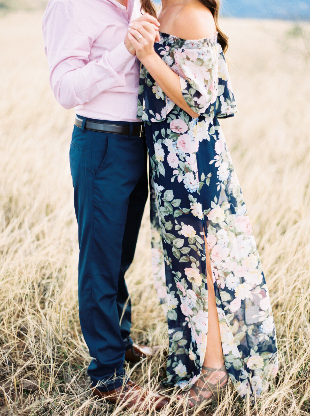 Casey & Matt | Engagement Session | Sunset Point | Mary Claire Photography | Arizona & Destination Fine Art Wedding Photographer
