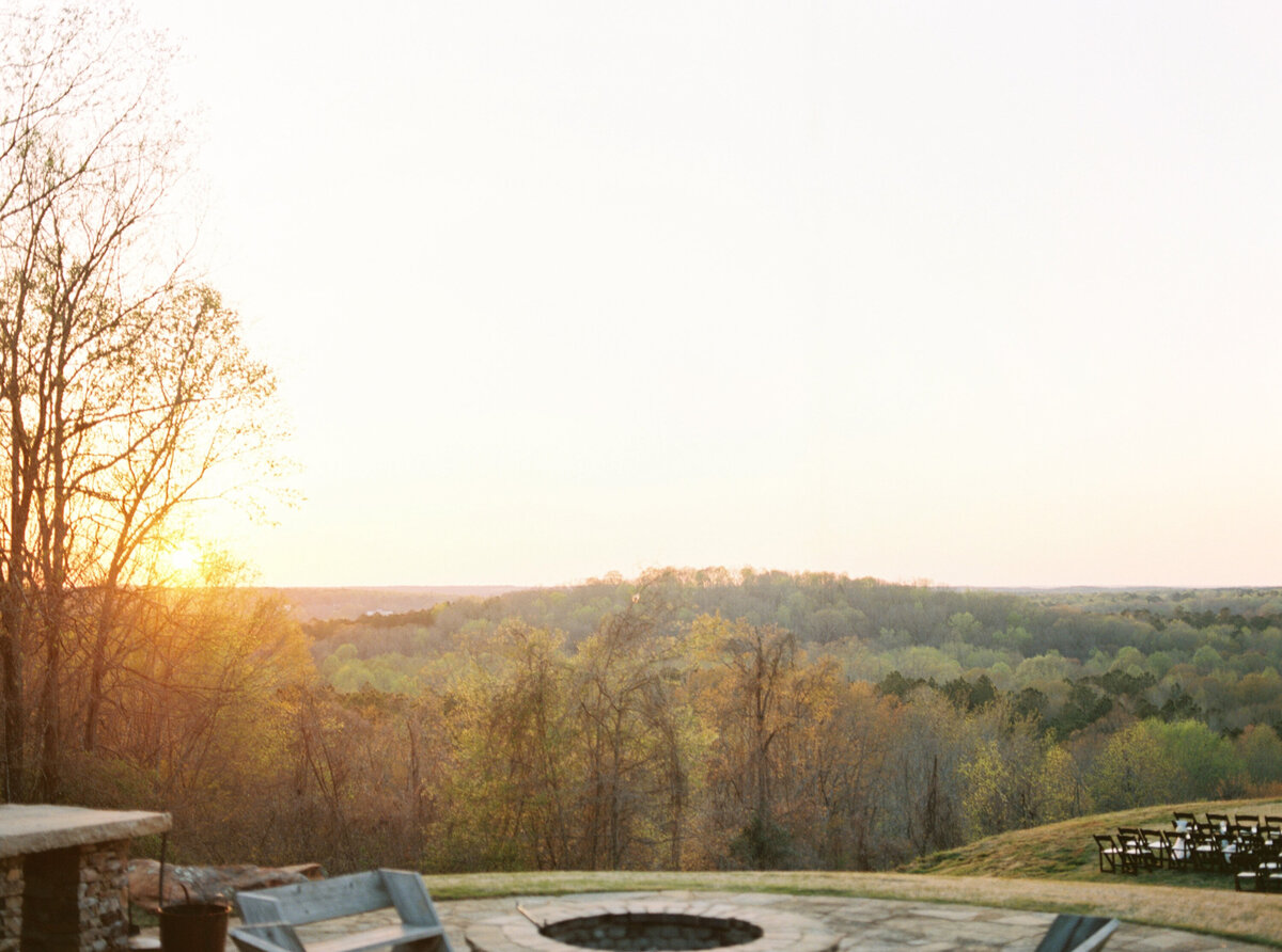 Lizzie Baker Photo _ Annie & Zach Wedding _ 4.2.22 _ FILM _ Atlanta Wedding Photographer _ Atlanta Film Photographer-117