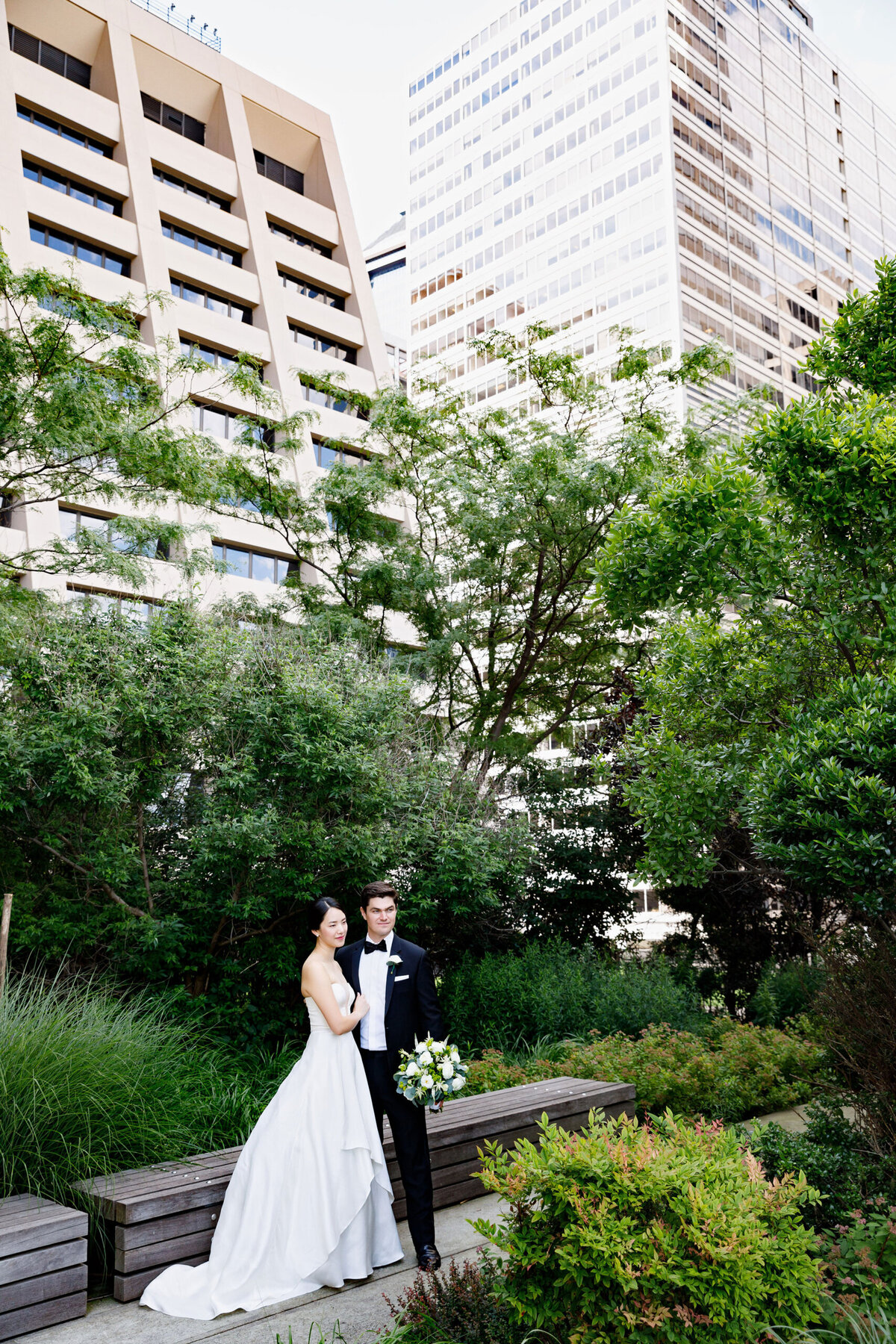 emma-cleary-new-york-nyc-wedding-photographer-videographer-slideshow-konrad-2