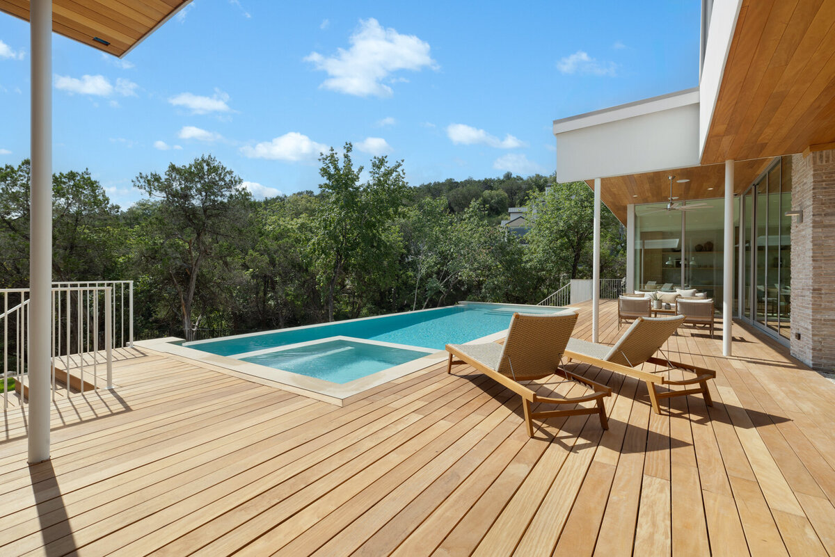 2707-toro-canyon-exterior-10